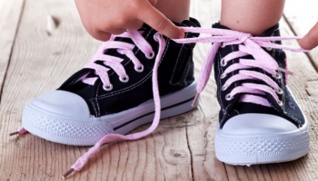 ¿Lleva tu hijo el calzado adecuado al colegio?